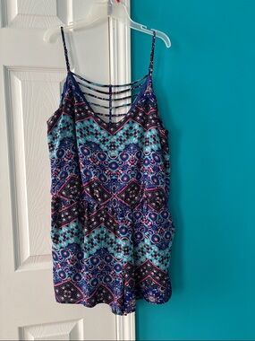 Charlotte Russe Blue & Teal Patterned Strappy Romper